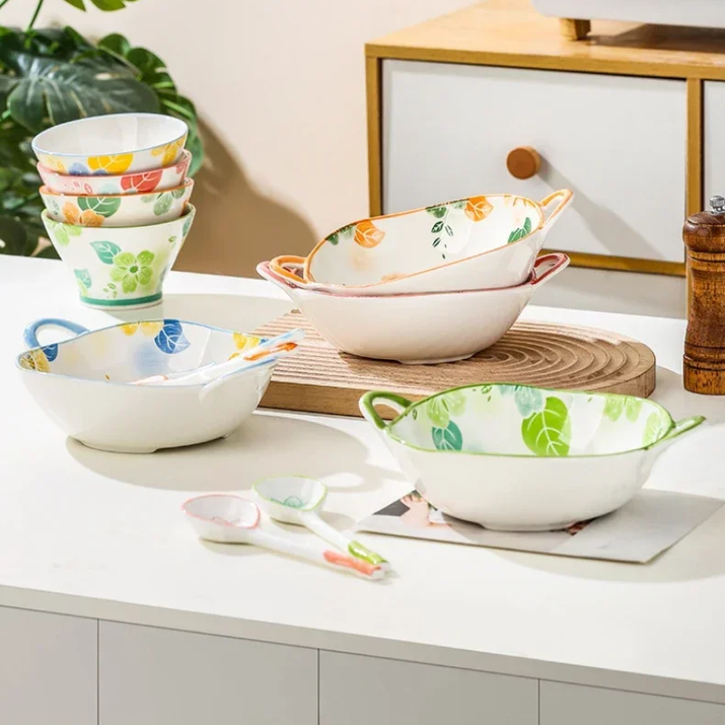 Breezy Style unregelmäßig geformte Keramikschalen mit Griffen