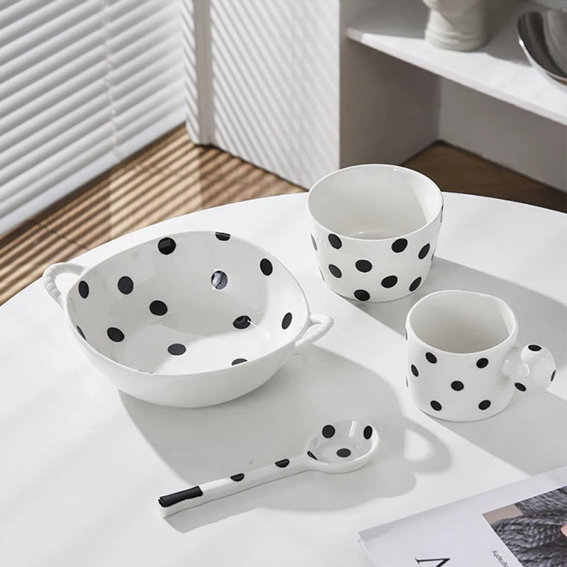 Farmhouse Schwarz Polka Dot Style unregelmäßig geformte Keramik-Dinnerware