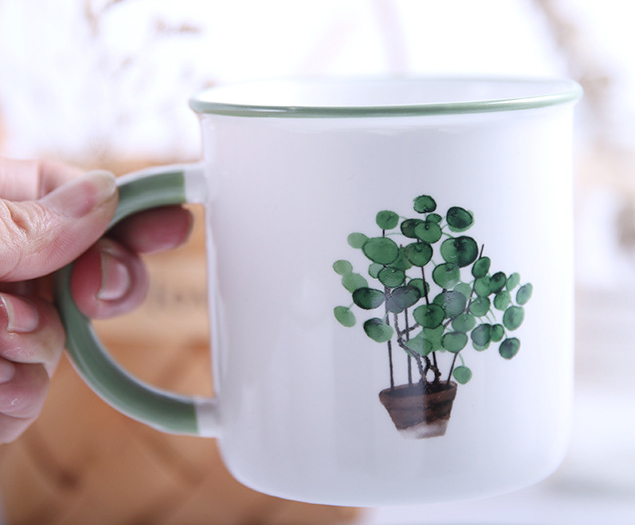Gemalte Pflanzen Stil Keramikbecher