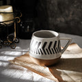 Nordic Style Keramikbecher mit dreieckigen Griffen