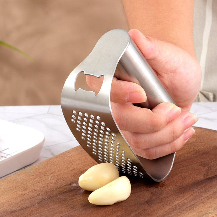 Edelstahl Curved Garlic Rocker Press & Bottle Opener