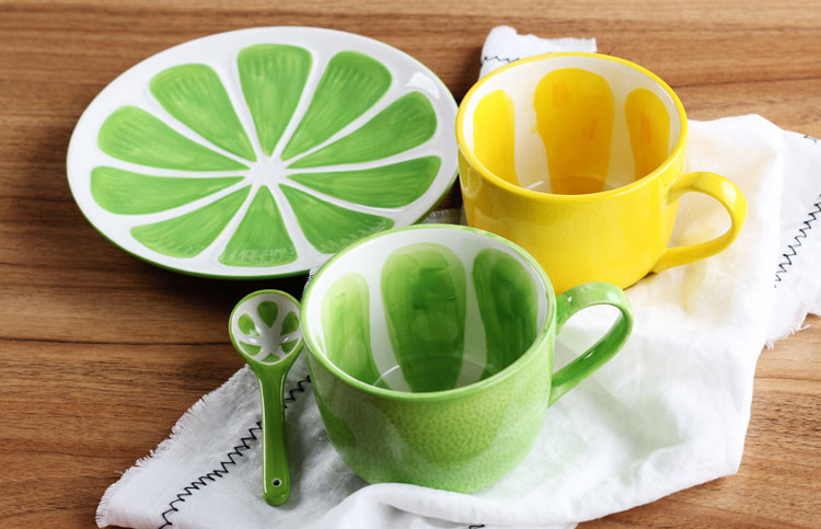 Sommer Fruit Style Keramikbecher, Löffel & Platte Set