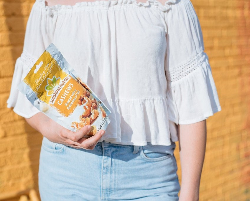 Sunshine Nut Co Whole geröstete Cashewnüsse, die Salz 198 g streuen