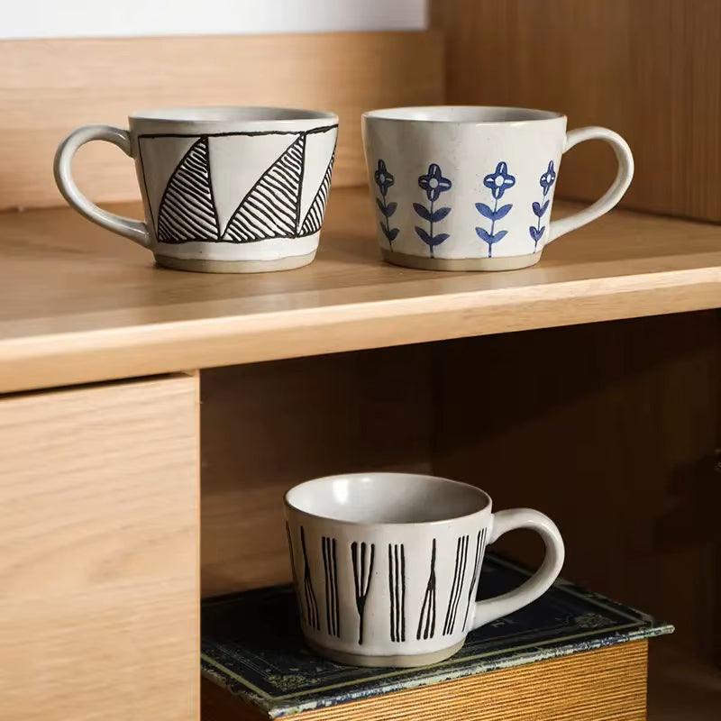 Craft Style unregelmäßig geformte Keramikbecher mit exponierter Basis