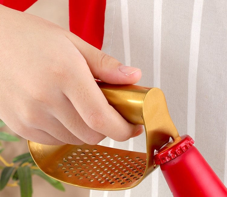 Edelstahl Curved Garlic Rocker Press & Bottle Opener