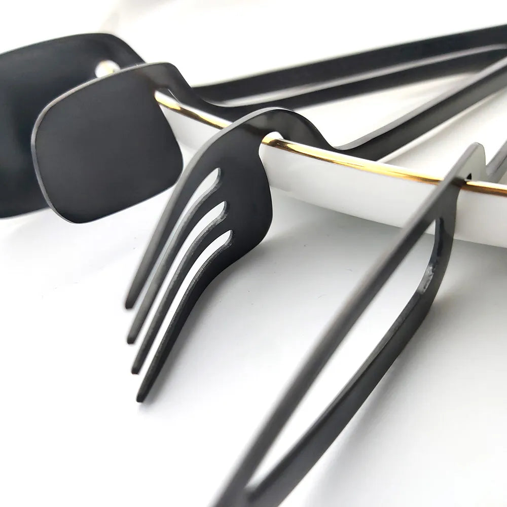 Surreale Edelstahl-Flatware 16-teiliges Set